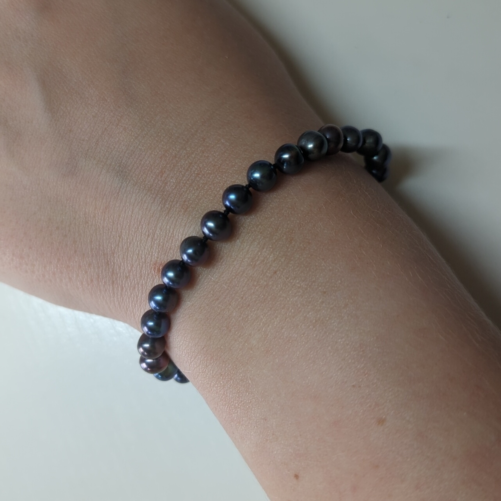 Genuine Black Pearl Bracelet
